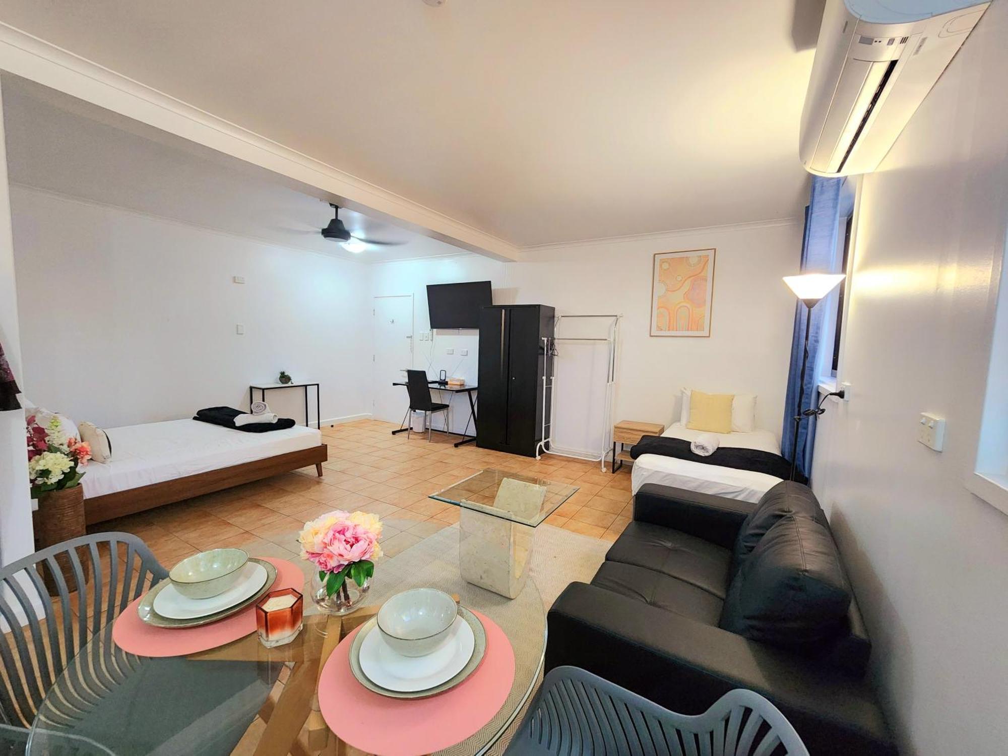 K - Town Hotel كاثرين المظهر الخارجي الصورة